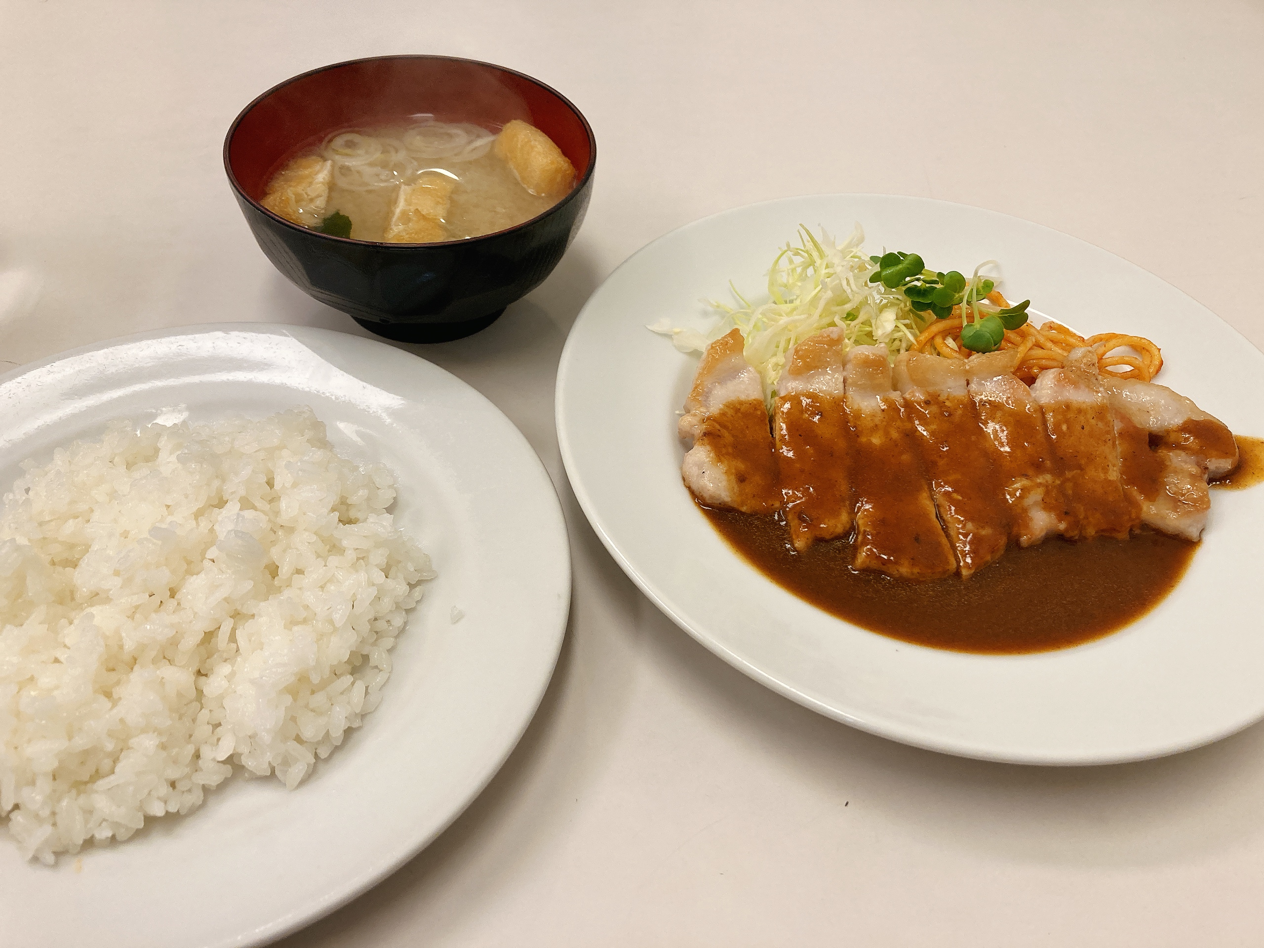 レストラン早川（平日営業）